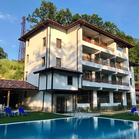 Karina * Shkorpilovtsi