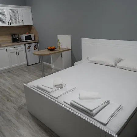 Karina Lägenhet Shkorpilovtsi