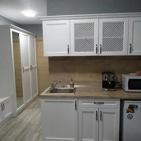 Lägenhet Karina Shkorpilovtsi